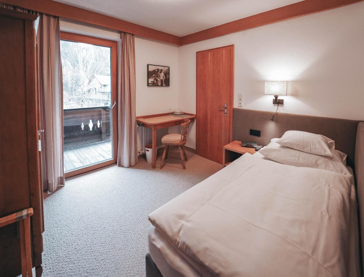 Hotel Garni Almjur Sankt Anton am Arlberg Dış mekan fotoğraf