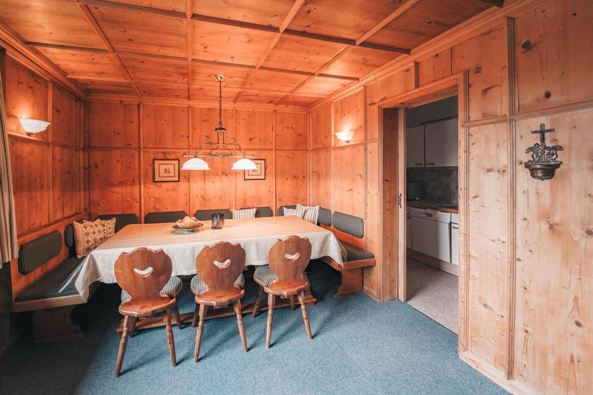 Hotel Garni Almjur Sankt Anton am Arlberg Dış mekan fotoğraf