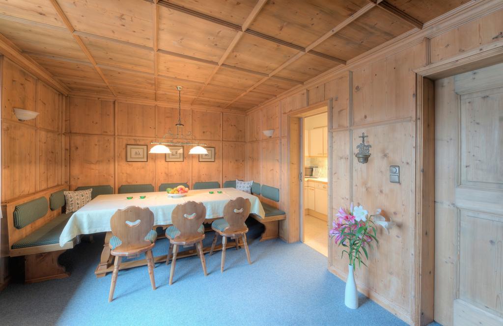 Hotel Garni Almjur Sankt Anton am Arlberg Dış mekan fotoğraf